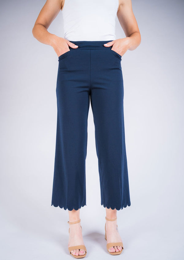 Kathryne Wide Leg pant with Scallop Hem