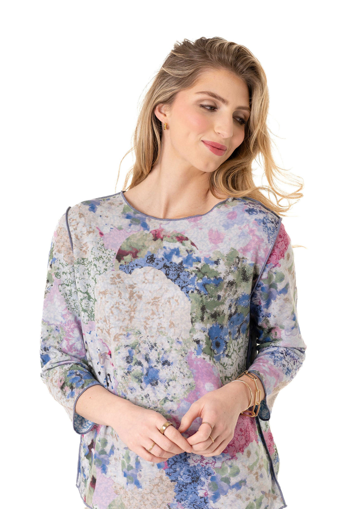 Hydrangea Reversible 3/4 Sleeve Crewneck – Lisette L Montreal - USA