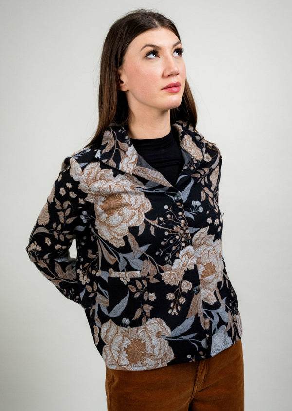 BLACK/TAN WIRE COLLAR BUTTON DETAIL DOT JACKET