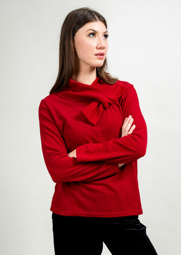 BOW NECK TOP WITH RIB DETAILS