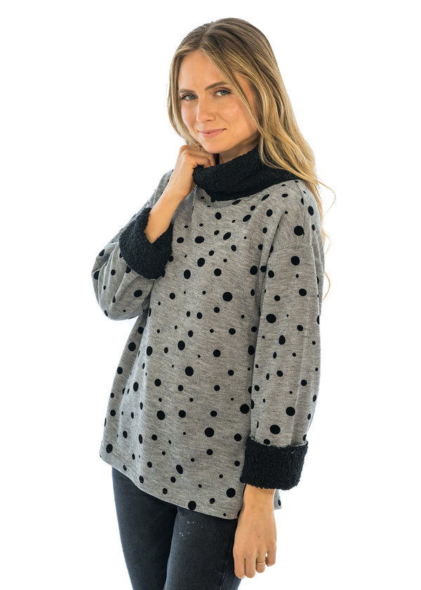 Sherpa Collar W/ Cuff Detail Top