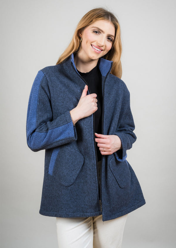 CONTRAST PANEL SLEEVE COAT